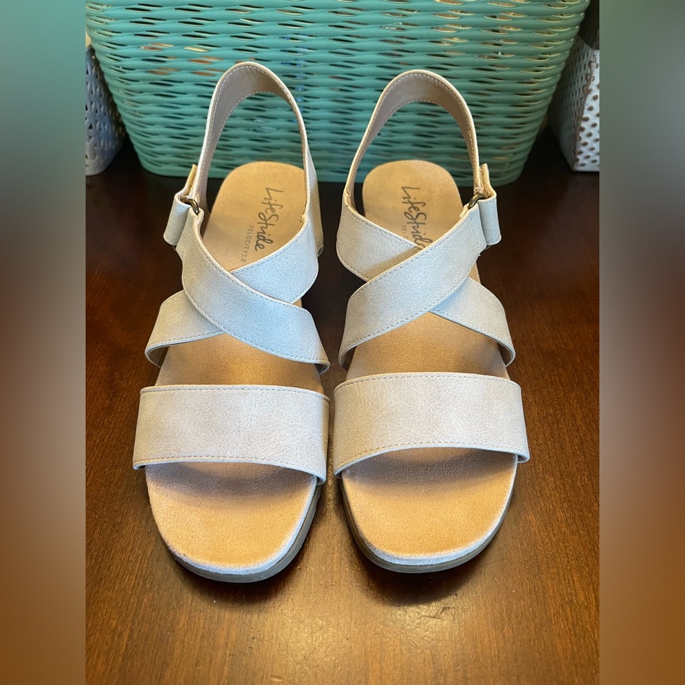 Life Stride Women's Sincere Wedge Sandal, Bone Color- SZ 10
